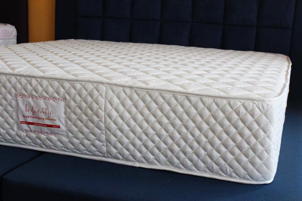 Royal Infinity Royal Foam